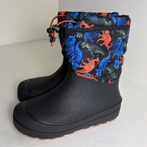 Bogs Shell Boots in the Real Dino Black Multi